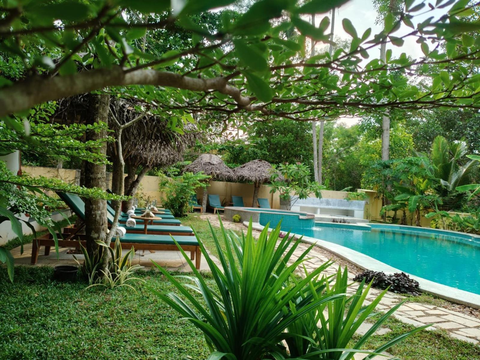 Marari Beach Bungalow Resort Alleppey มาราริคุลาม ภายนอก รูปภาพ